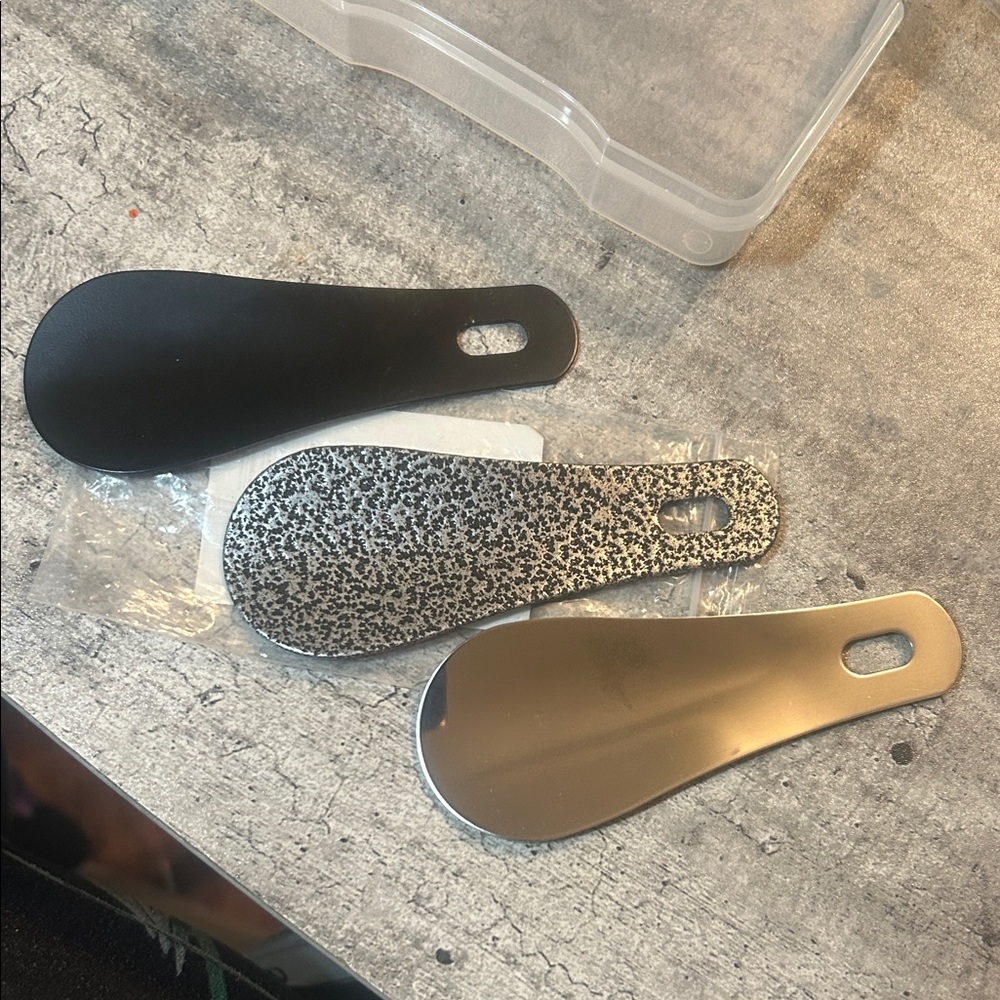 Universal Black, Speckled and Silver Shoe Horn Set - Home Other